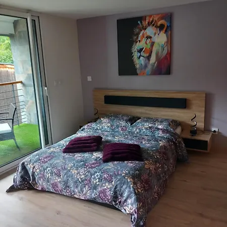 Maison De Lily